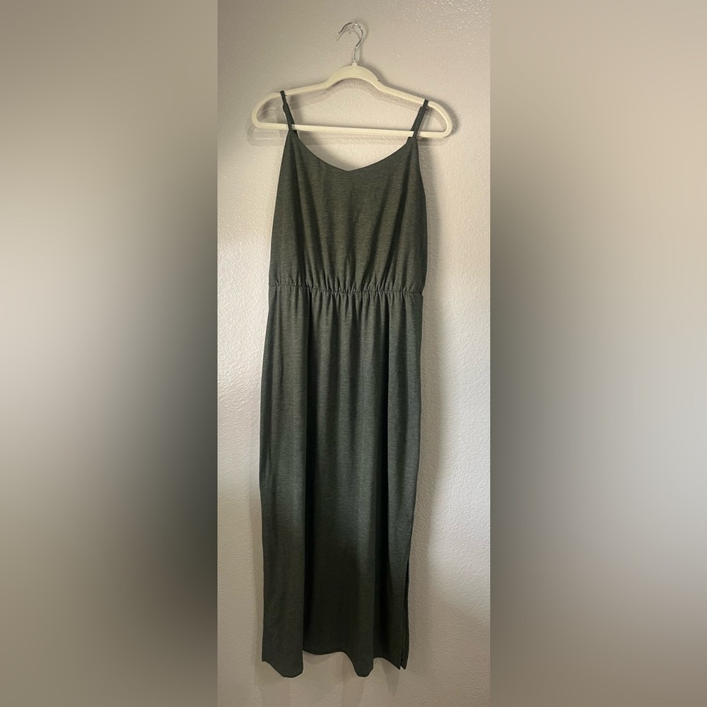 Old Navy Green Midi Dress Sleeveless Sz L Side slits Casual Vacation TC0307